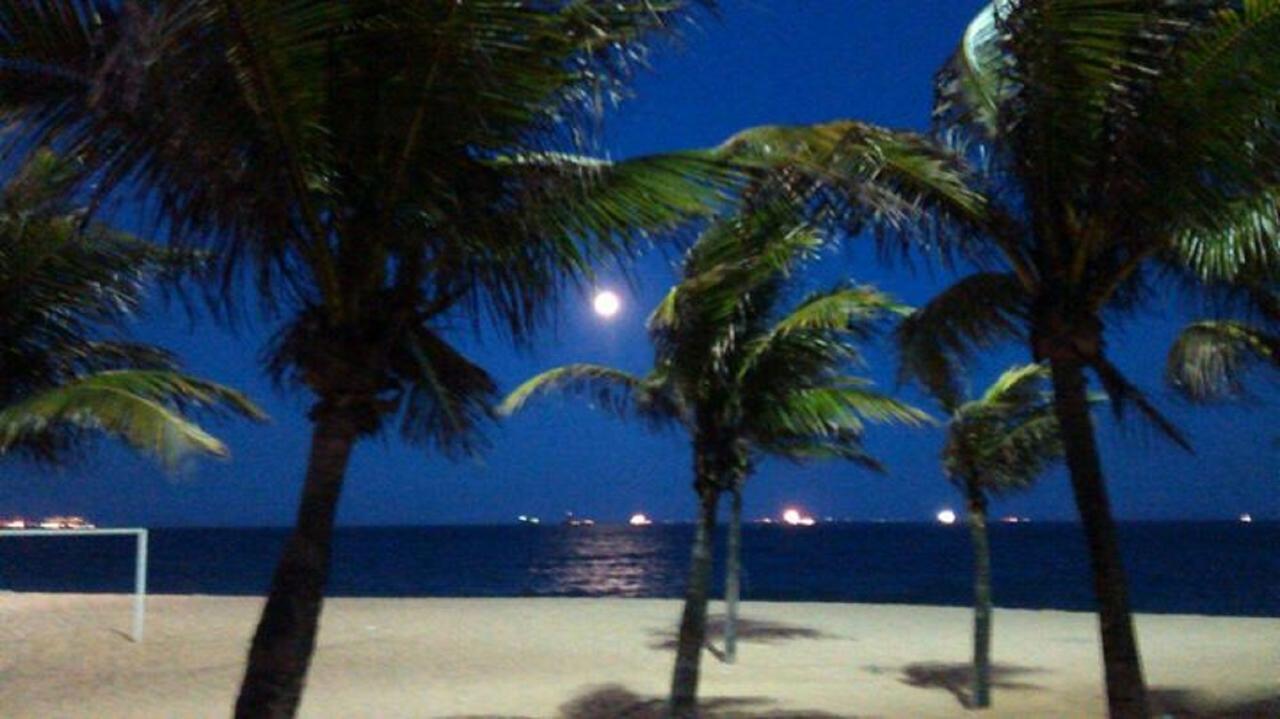 Apto Praia De Itapoa 2 Qto C/Ar Vila Velha  Kültér fotó